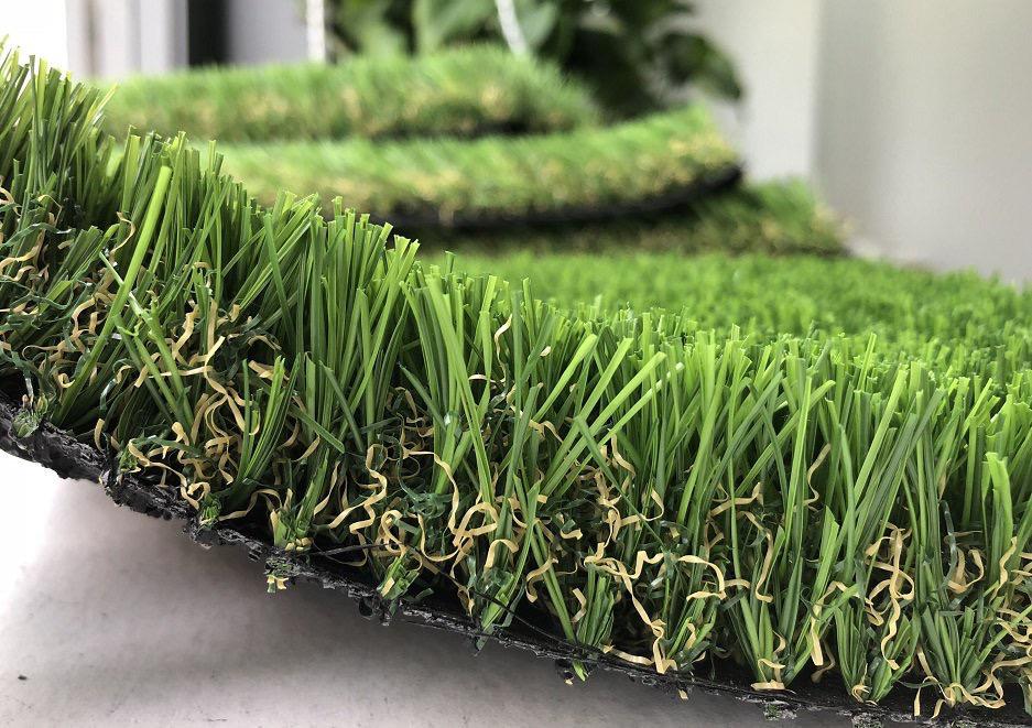 ✓ Durability and Longevity: - The Turf Warehouse