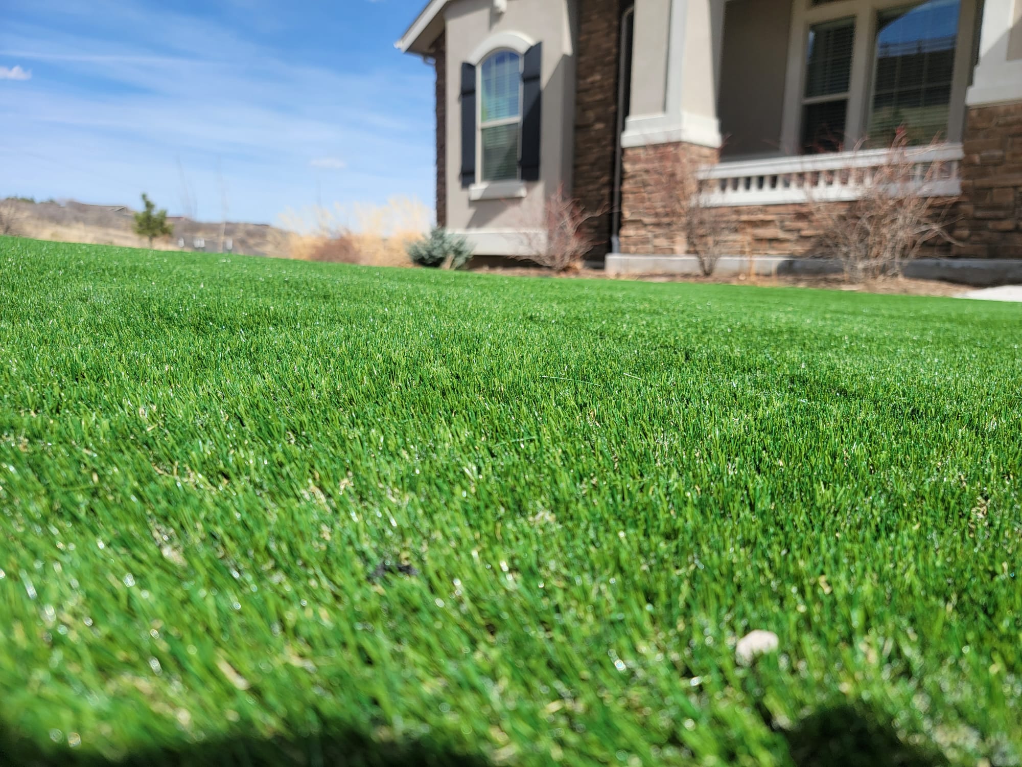 How to Know it’s Time to Replace Your Artificial Turf?